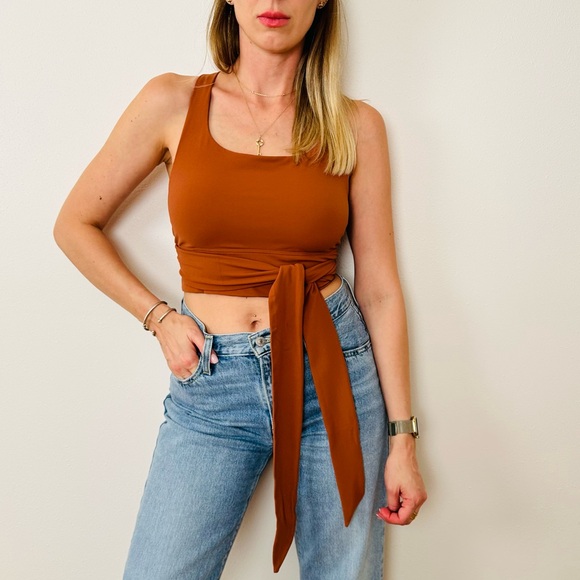 New Athleta Transcend Wrap Longline Bra Wrap Tie Light Impact top cooper color - Picture 1 of 7